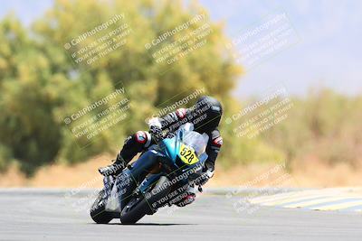 media/May-15-2022-SoCal Trackdays (Sun) [[33a09aef31]]/Turn 7 (1145am)/